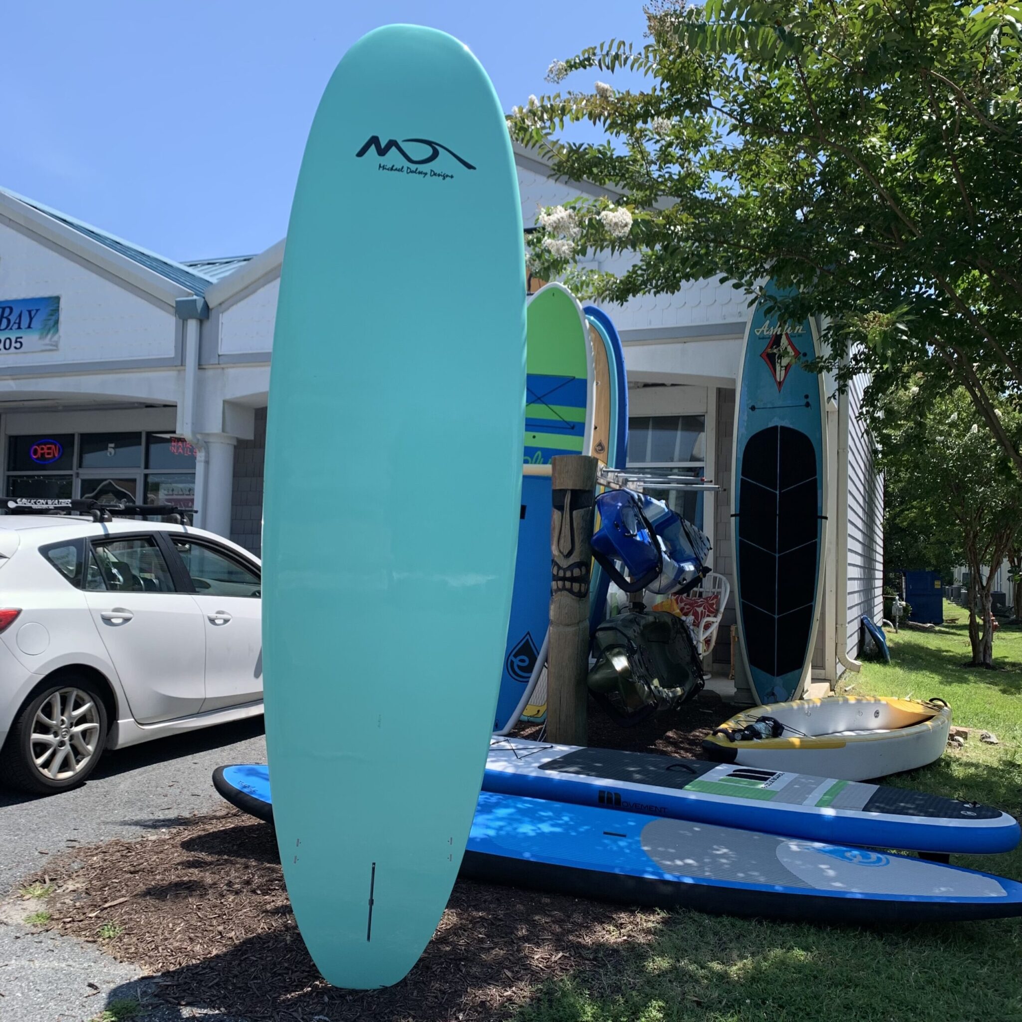 tuna inflatable paddle board